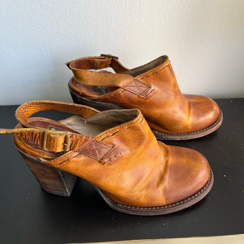 Freebird Gold size 7